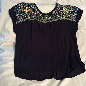 Women’s navy 3x top
